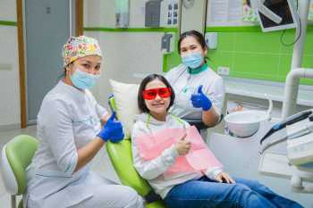 Стоматологические клиники DENT-LUX (ДЕНТ-ЛЮКС) на Сарайшык