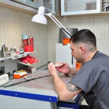 Стоматологическая клиника НАРОДНАЯ