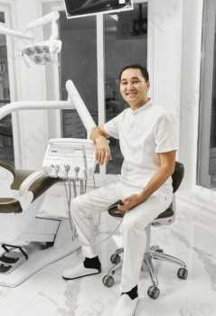 ​Стоматологическая клиника RAZZAK (РАЗЗАК)