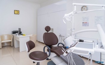 Сеть стоматологических клиник DOCTOR DENT (ДОКТОР ДЕНТ) на Кабанбай батыра