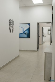 DR. POLUYEV DENTAL CLINIC (ДОКТОР ПОЛУЕВ ДЕНТАЛ КЛИНИК)