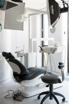 Стоматологическая клиника WHITESTORY (ВАЙТСТОРИ)