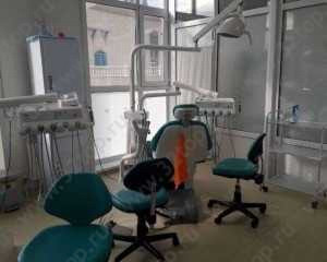 Стоматологическая клиника ZUBKI-ZUBY (ЗУБКИ-ЗУБЫ)